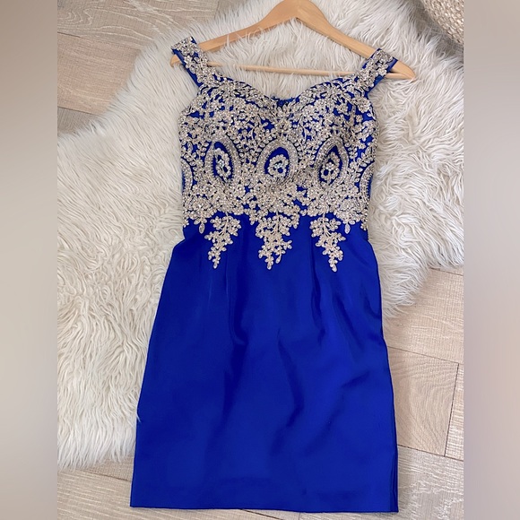 Midnight Blue Beaded Formal Dress (4) - Picture 4 of 14